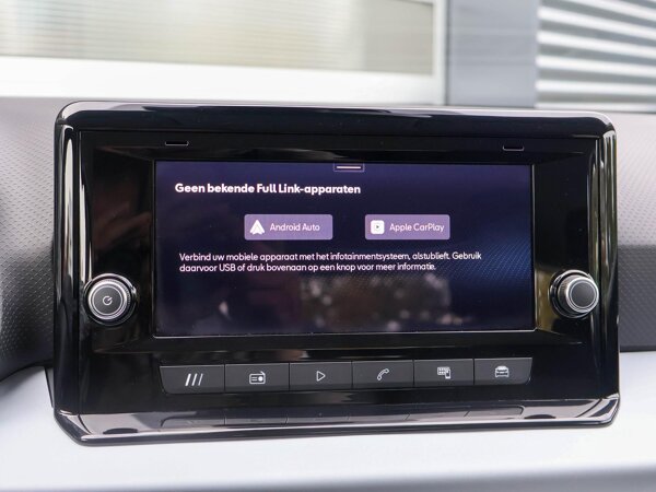 Apple Carplay/Android Auto