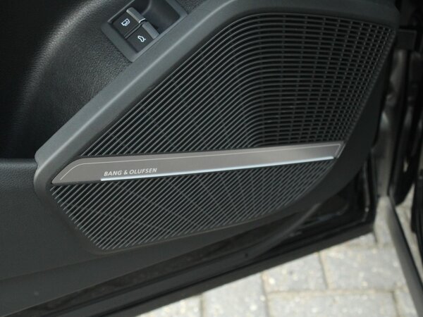 Bang & Olufsen Premium Sound System met 3D-geluid Bang & Olufsen Premium Sound System met 3D-geluid