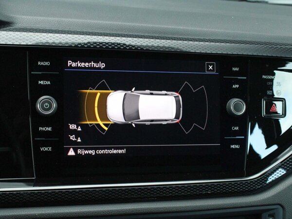 parkeersensor voor en achter parkeersensor voor en achter