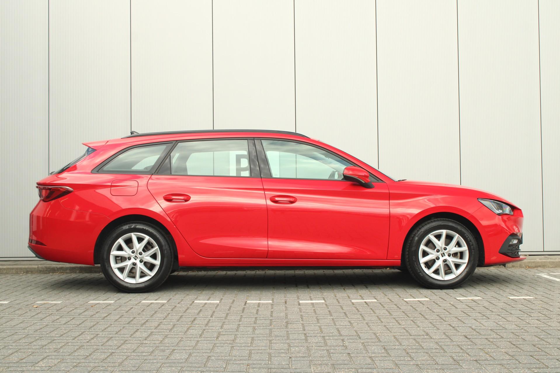 SEAT Leon Sportstourer 1.0 TSI 90pk Reference - Afbeelding 3