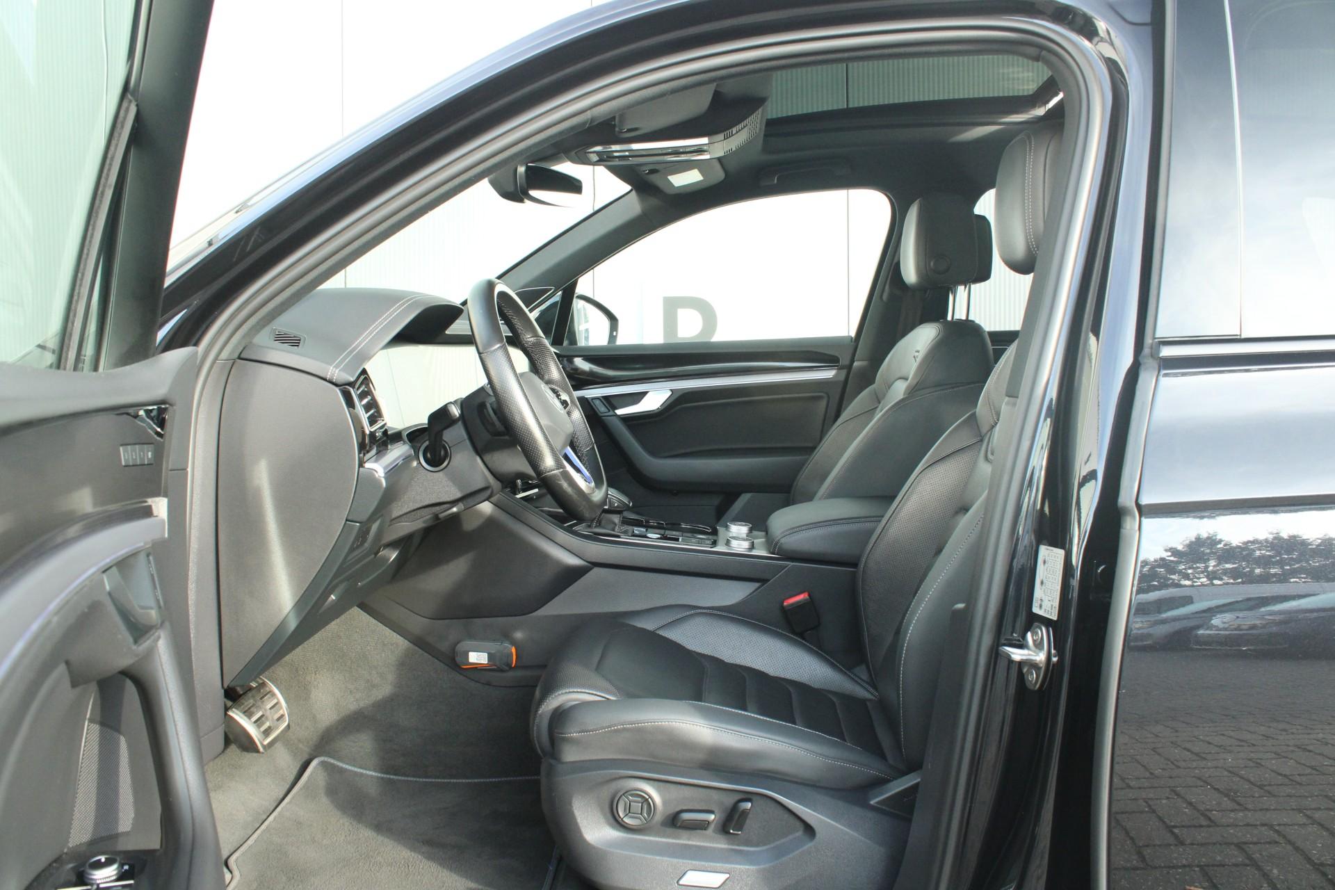 Volkswagen Touareg R 3.0 TSI eHybrid 462pk 4MOTION - Afbeelding 4