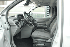 Volkswagen Transporter 2.5 eHybrid 233pk AUT L2H1 30 Bulli - Afbeelding 5