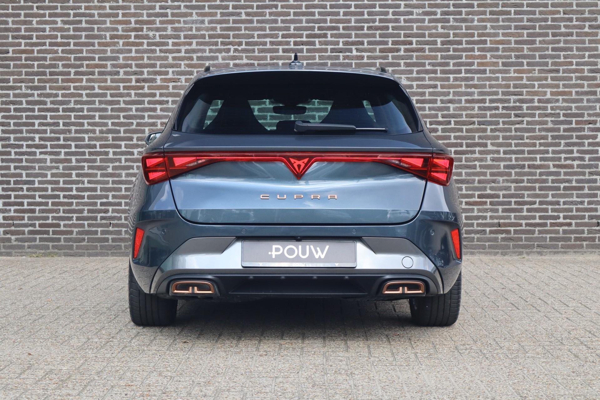 Cupra León