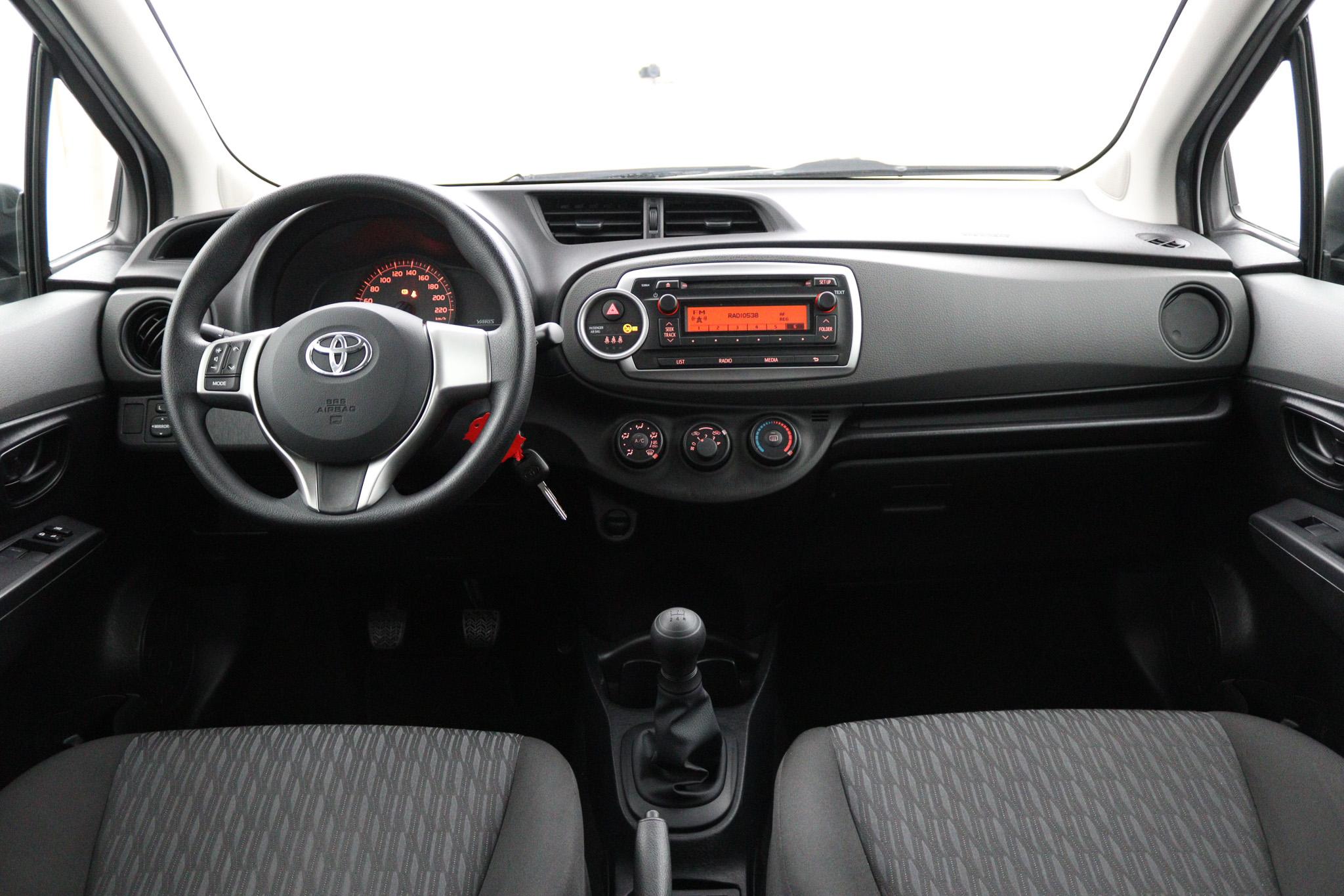 Toyota Yaris 1.0 VVT-i Now - Afbeelding 4
