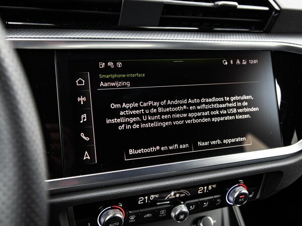 Apple Carplay/Android Auto