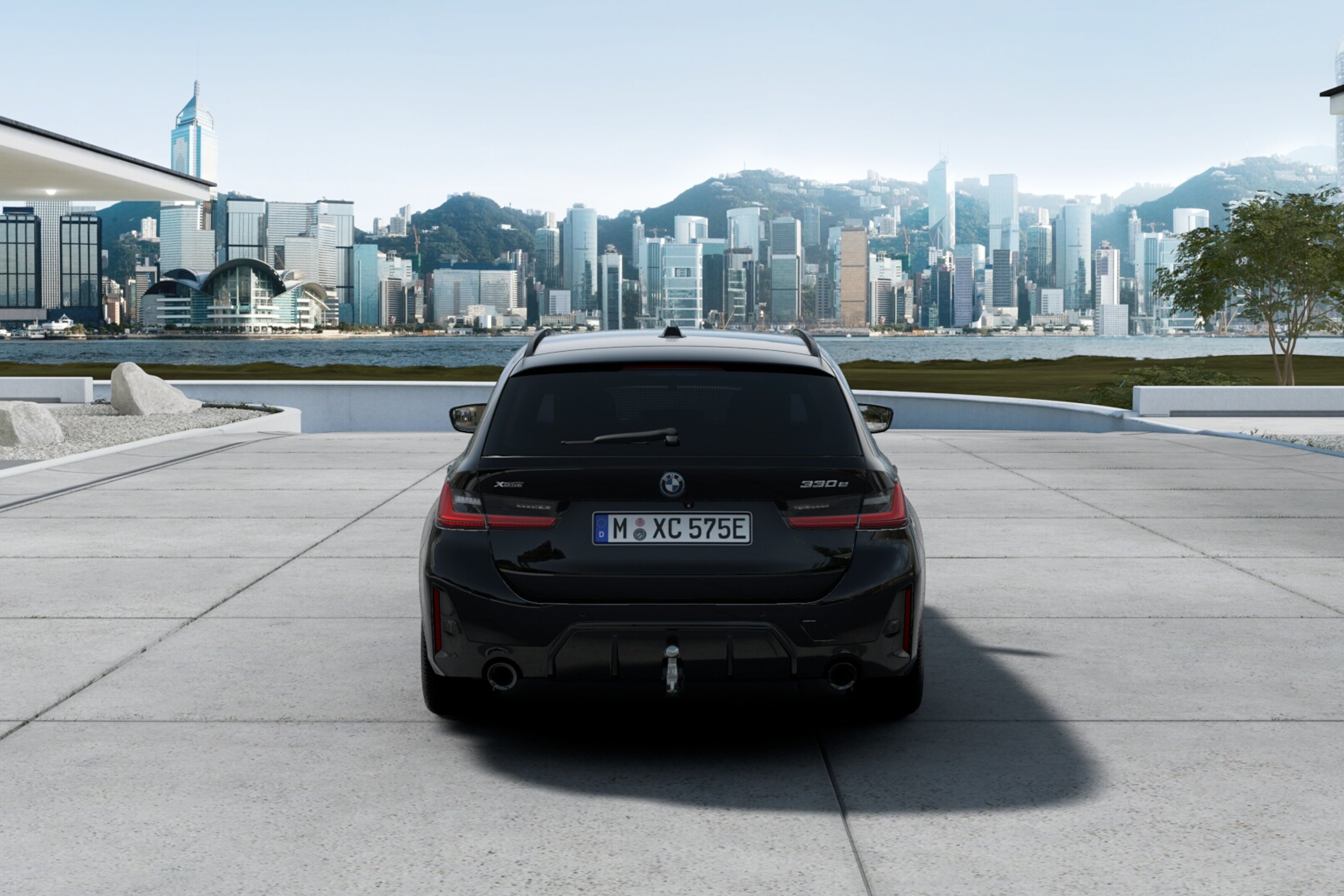 BMW 3 Serie Touring 330e xDrive M Sport Automaat