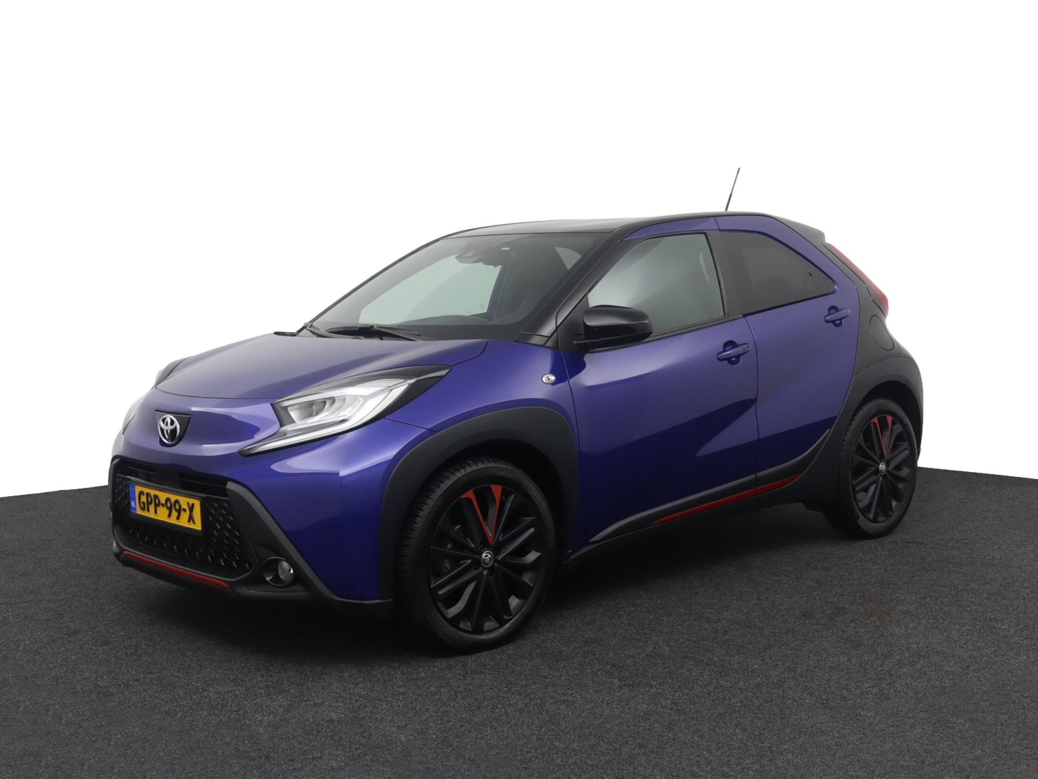 Toyota Aygo X 1.0 VVT-i S-CVT Premium