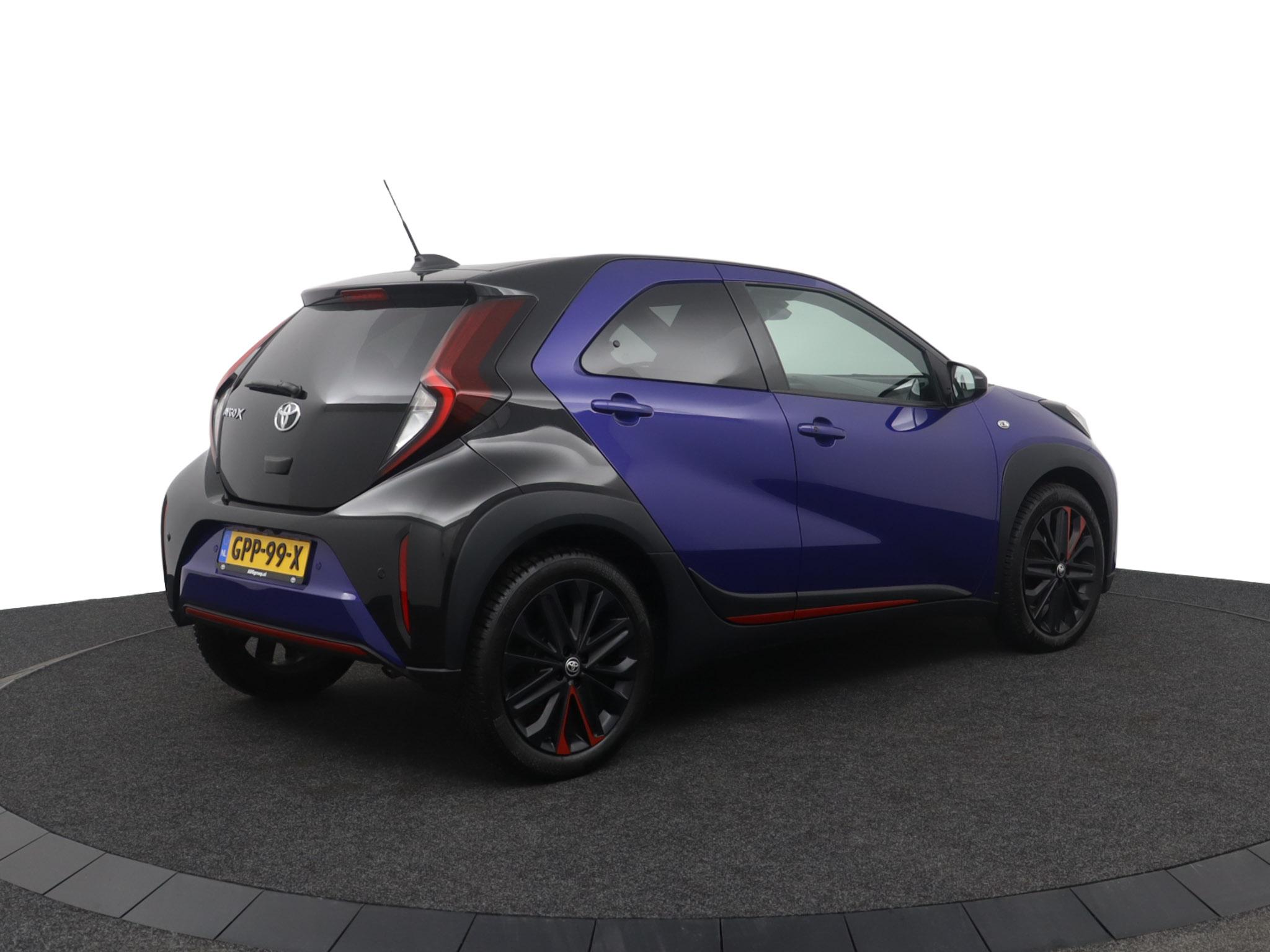 Toyota Aygo X 1.0 VVT-i S-CVT Premium - Afbeelding 2