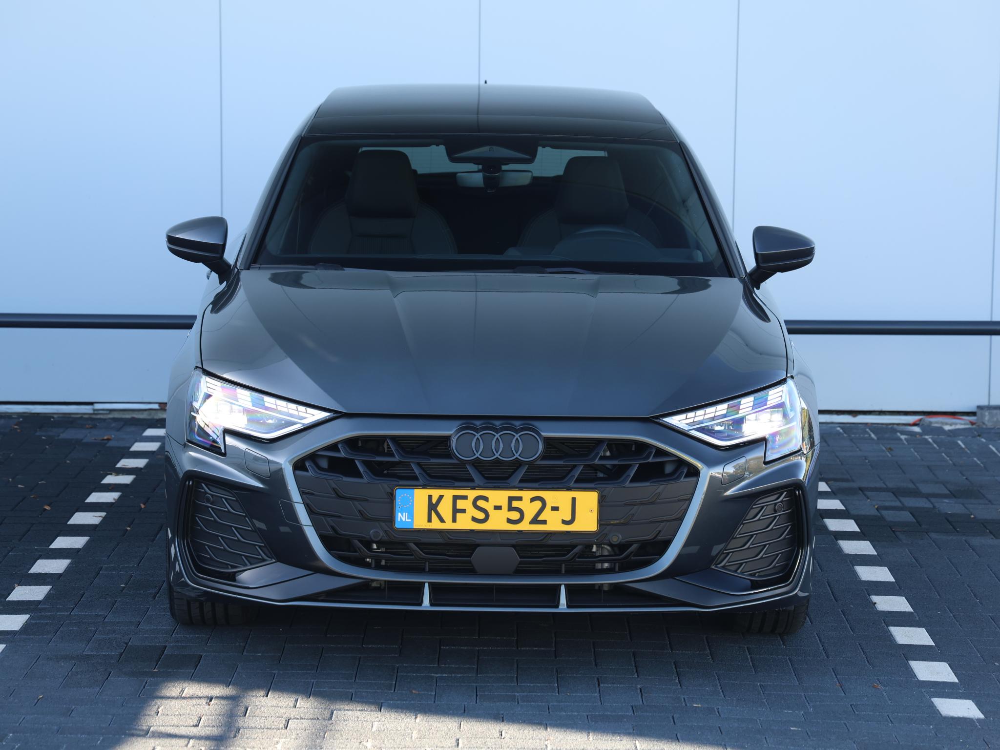 Audi A3 Sportback 45 TFSI e S edition Competition - Afbeelding 4