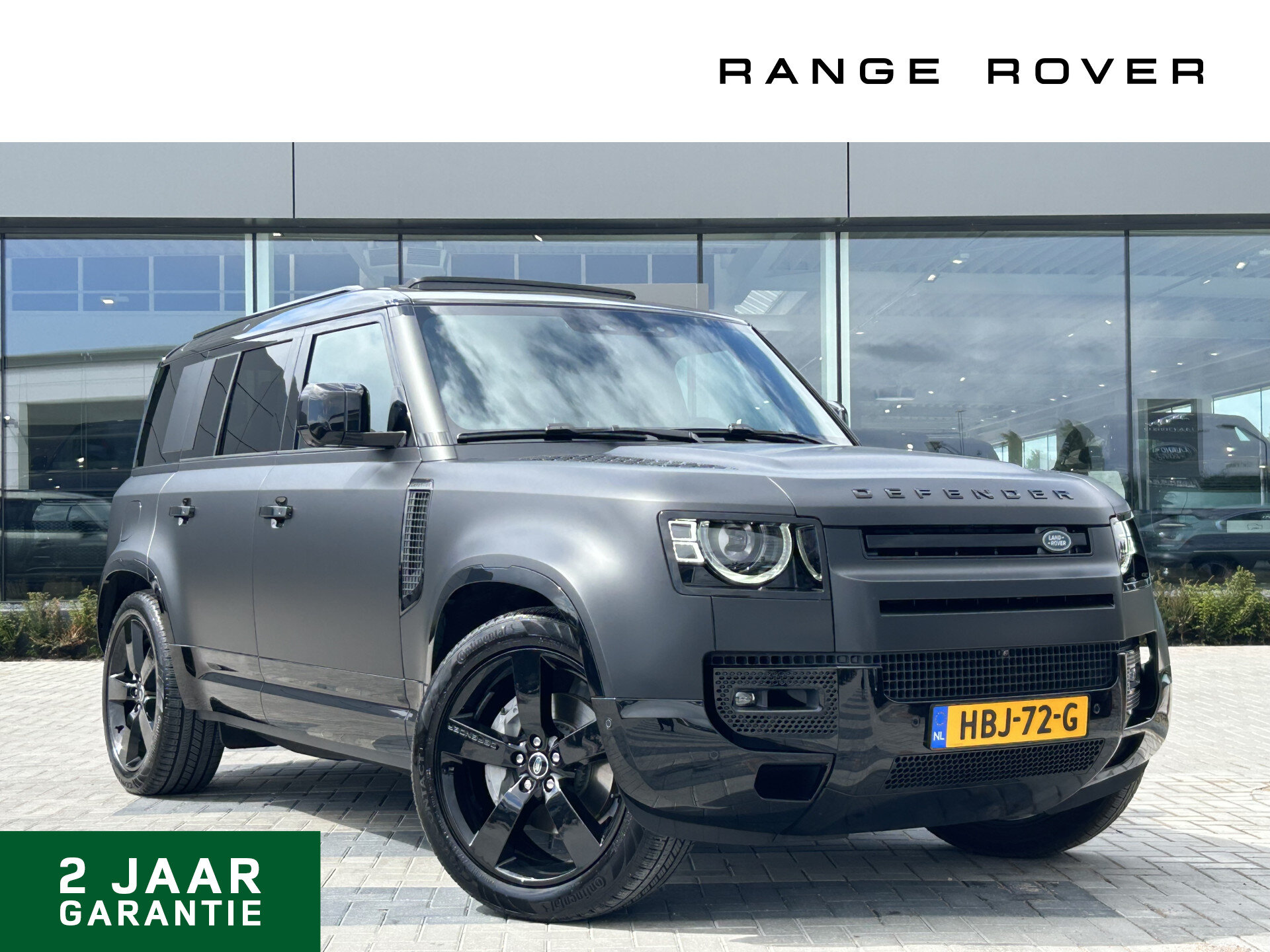 Land Rover Defender 110 P300e AWD 110 X-Dynamic HSE