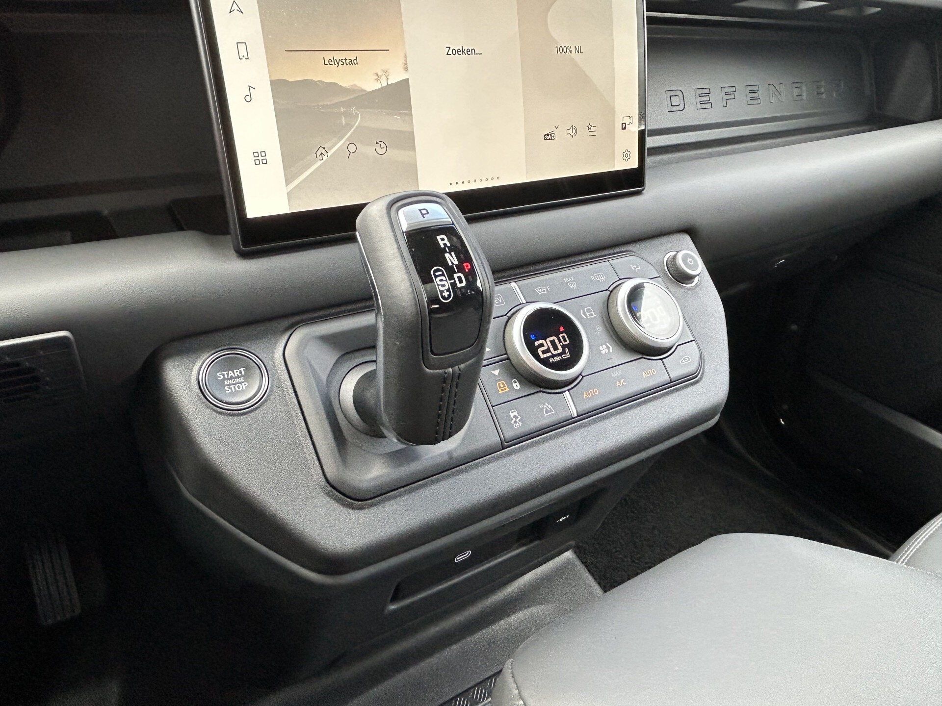 Land Rover Defender 110 P300e AWD 110 X-Dynamic HSE - Afbeelding 3