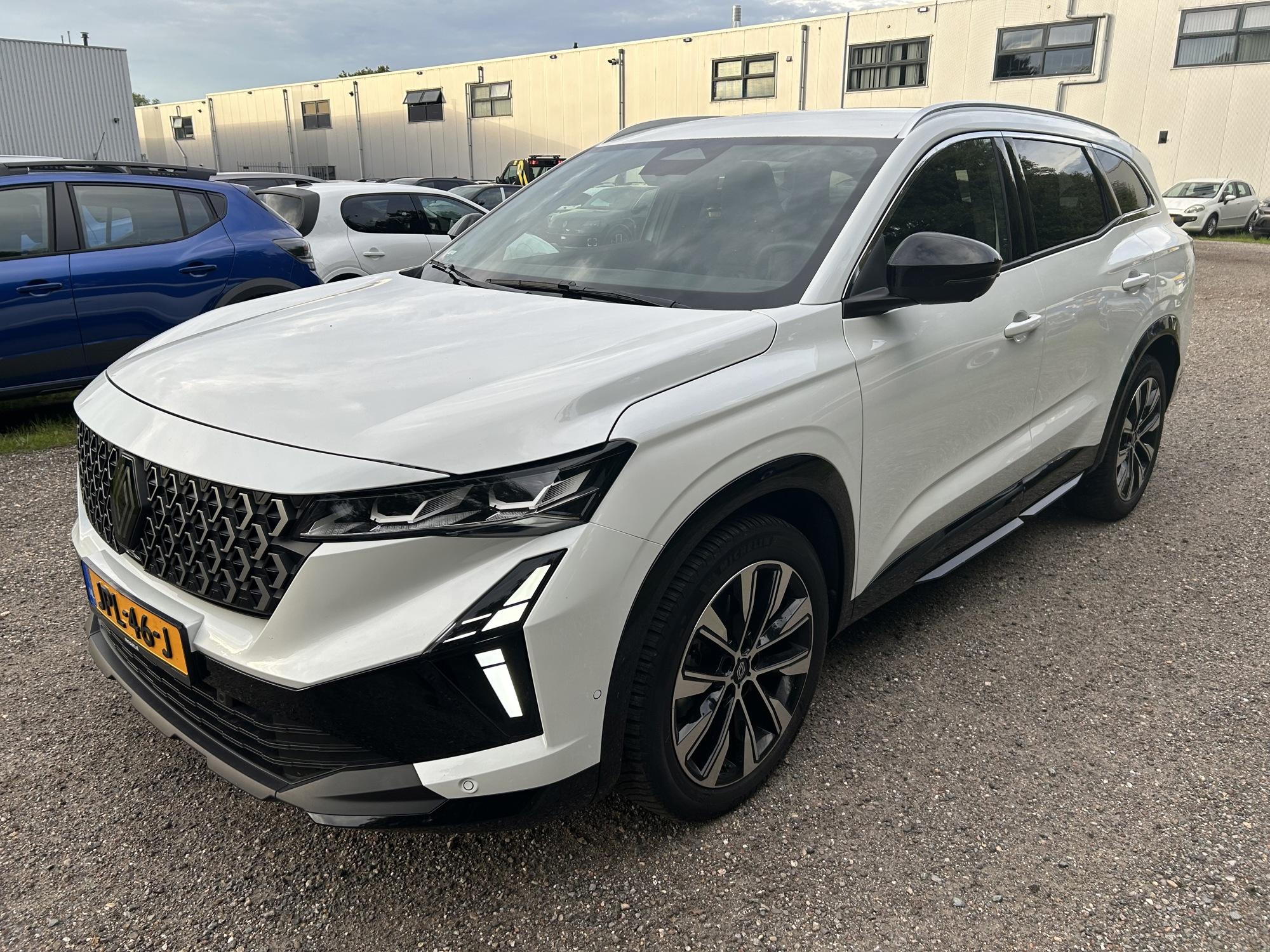 Renault Espace techno full hybrid E-Tech 200 - 5 zitplaatsen - Afbeelding 2