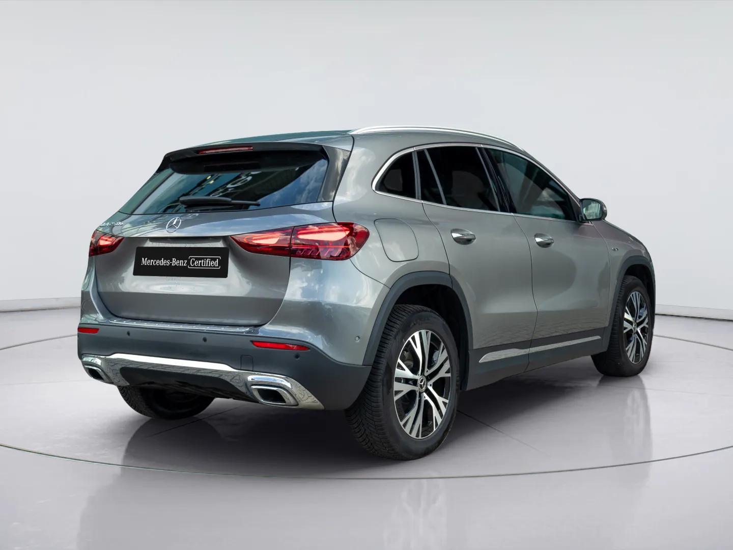 Mercedes-Benz GLA 250 e Star Edition Luxury Line - Afbeelding 2