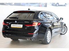 BMW 5 Serie Touring 530e - Afbeelding 2