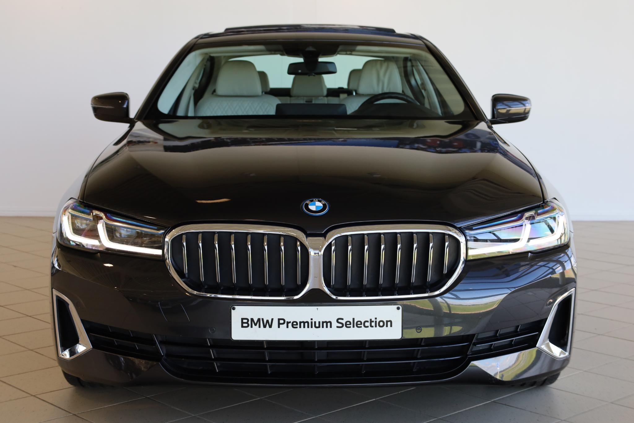 BMW 5 Serie Sedan 520e - Afbeelding 4