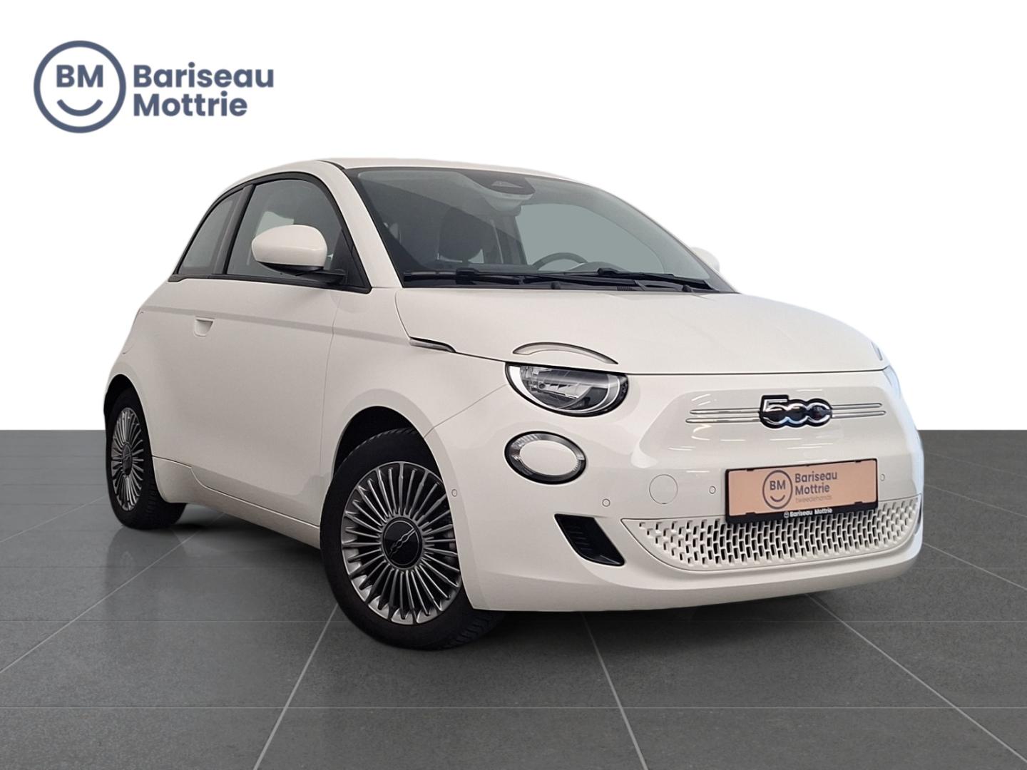 Fiat 500e ICON 42kWh 118pk*CAMERA ACHTER*SENSOREN VOOR EN ACHTER*DAB*CARPLAY*KLIMAATREGELING* - Afbeelding 1