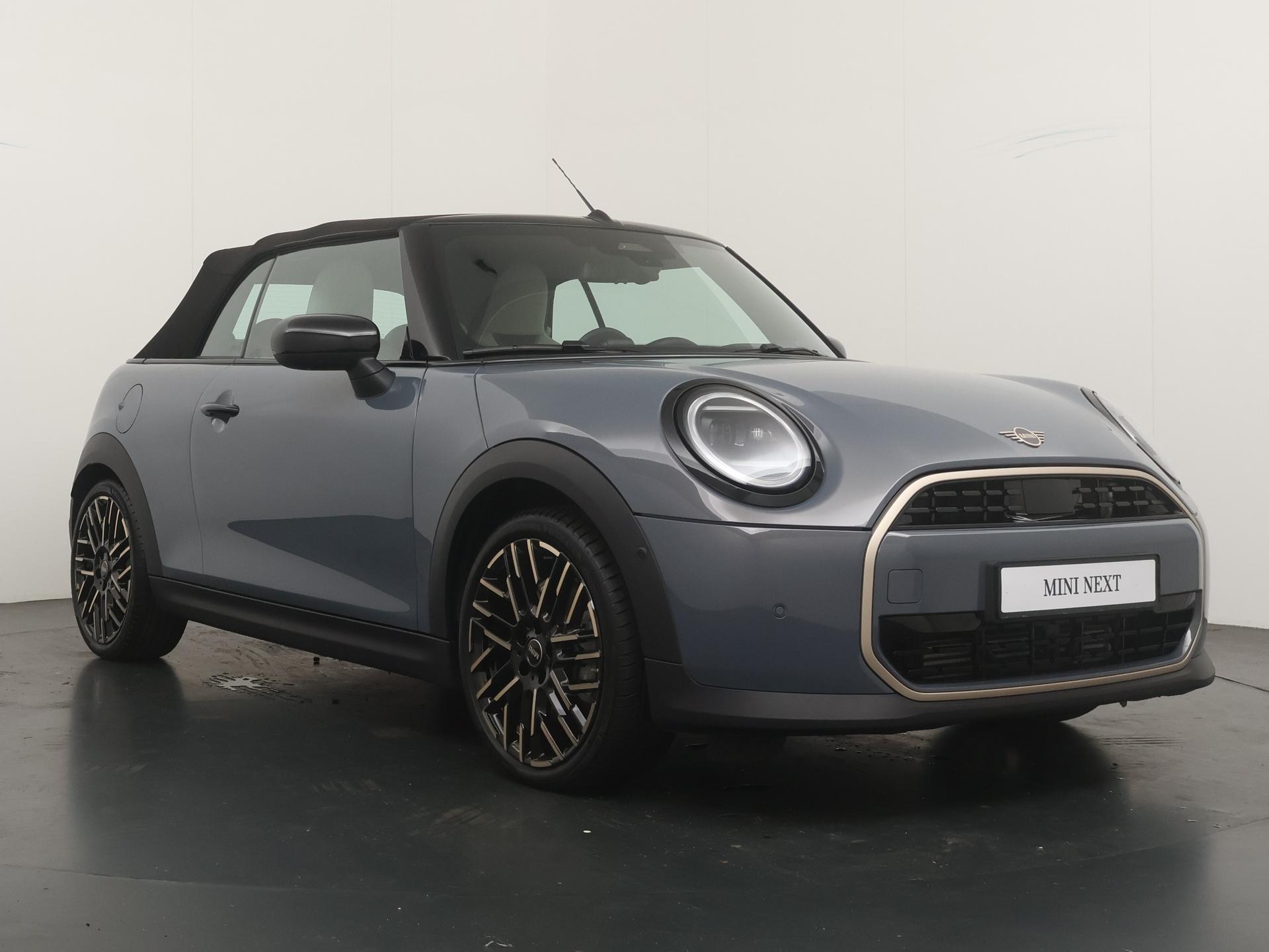 MINI Cabrio