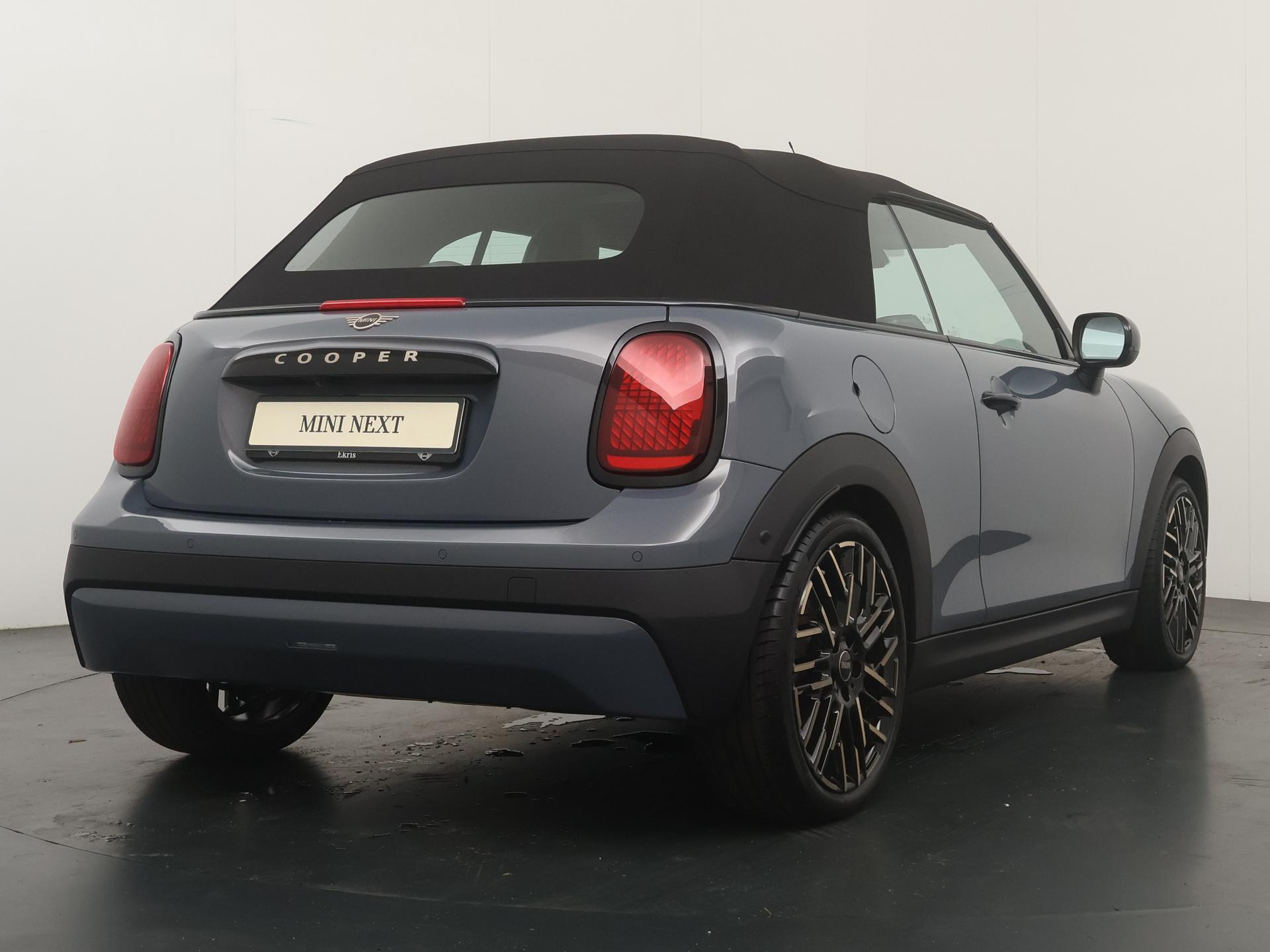 MINI Cabrio