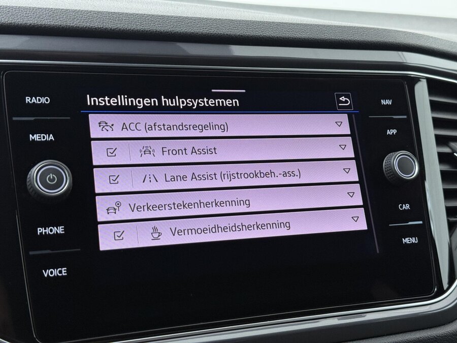 Volkswagen T-Roc 1.5 TSI Sport
