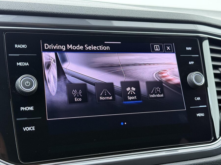 Volkswagen T-Roc 1.5 TSI Sport