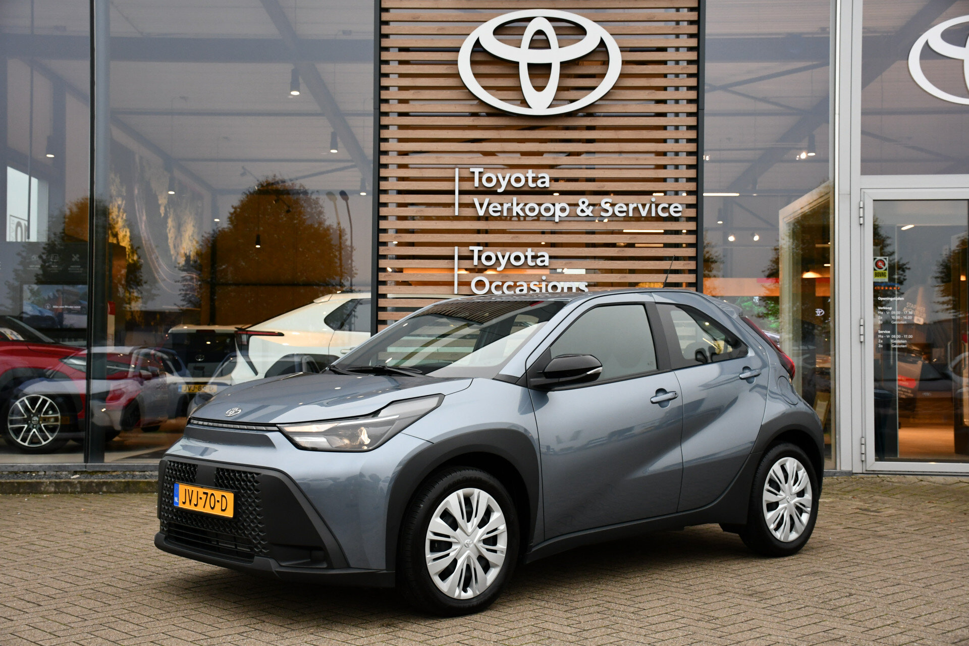 Toyota Aygo X Hybrid 115 play Automaat 116pk