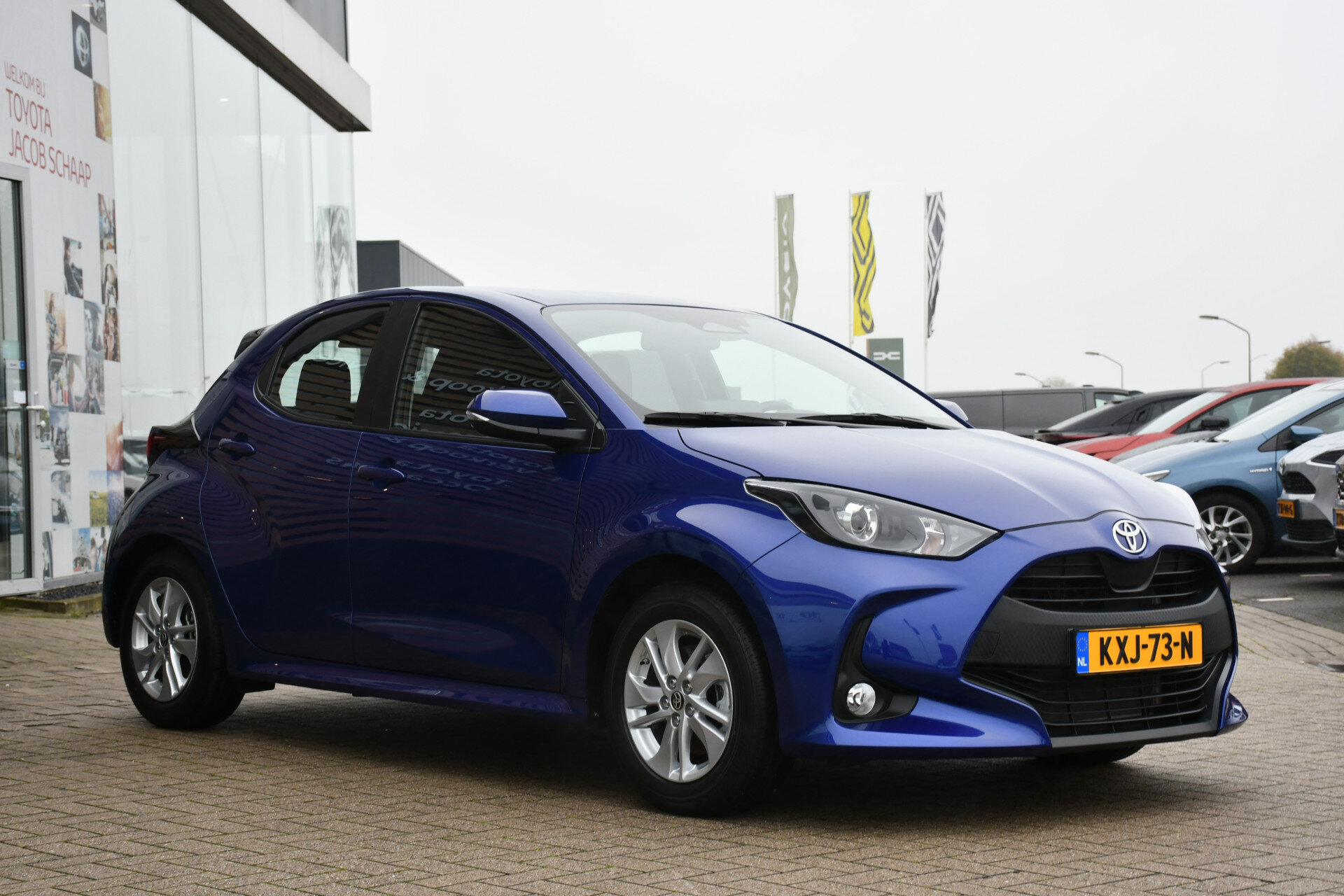 Toyota Yaris 1.5 Hybrid 115 Active Limited Automaat 116pk - Afbeelding 3