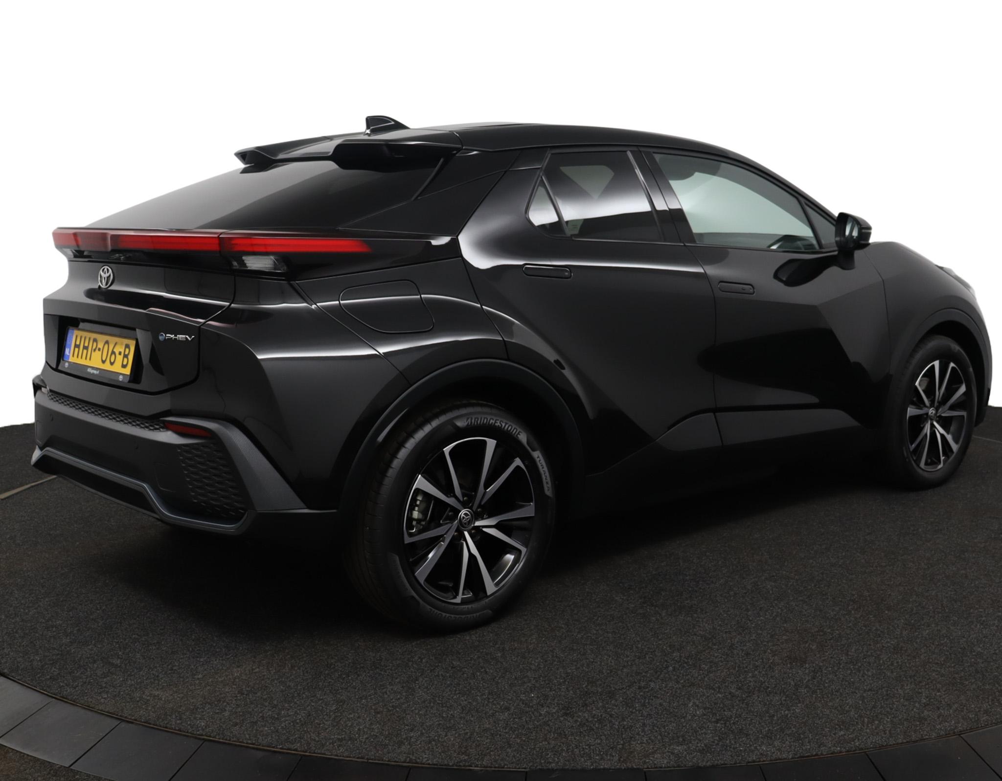 Toyota C-HR 2.0 Plug-in Hybrid 220 Dynamic - Afbeelding 2