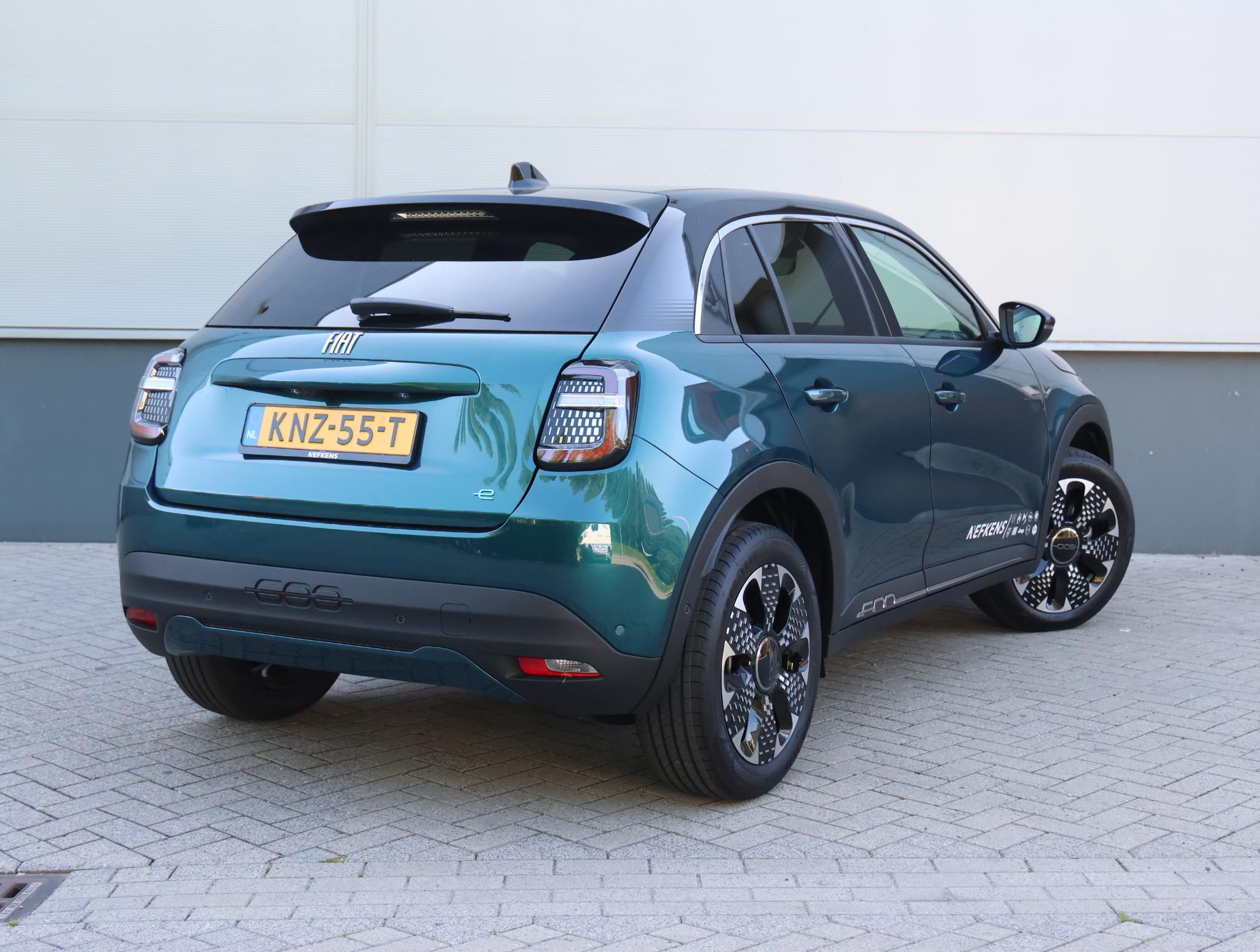 Fiat 600e La Prima 54 kWh 156pk - Afbeelding 3