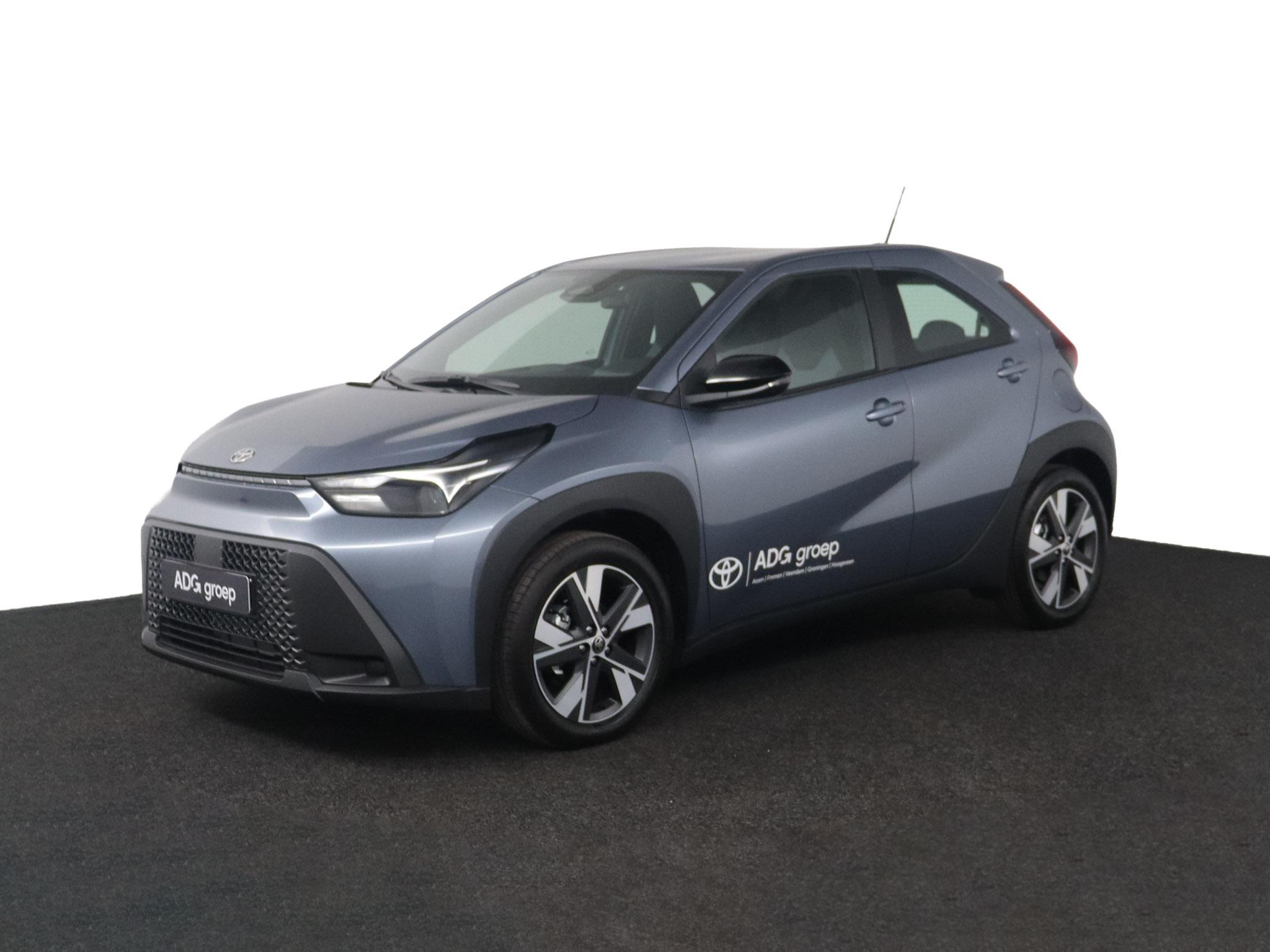 Toyota Aygo X Hybrid 115 play