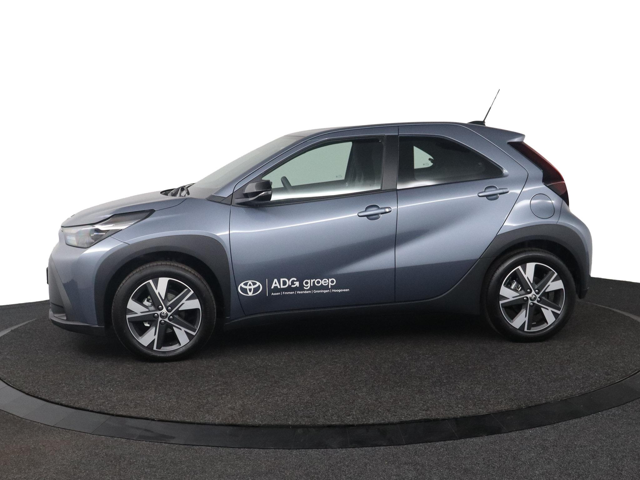 Toyota Aygo X Hybrid 115 play - Afbeelding 3