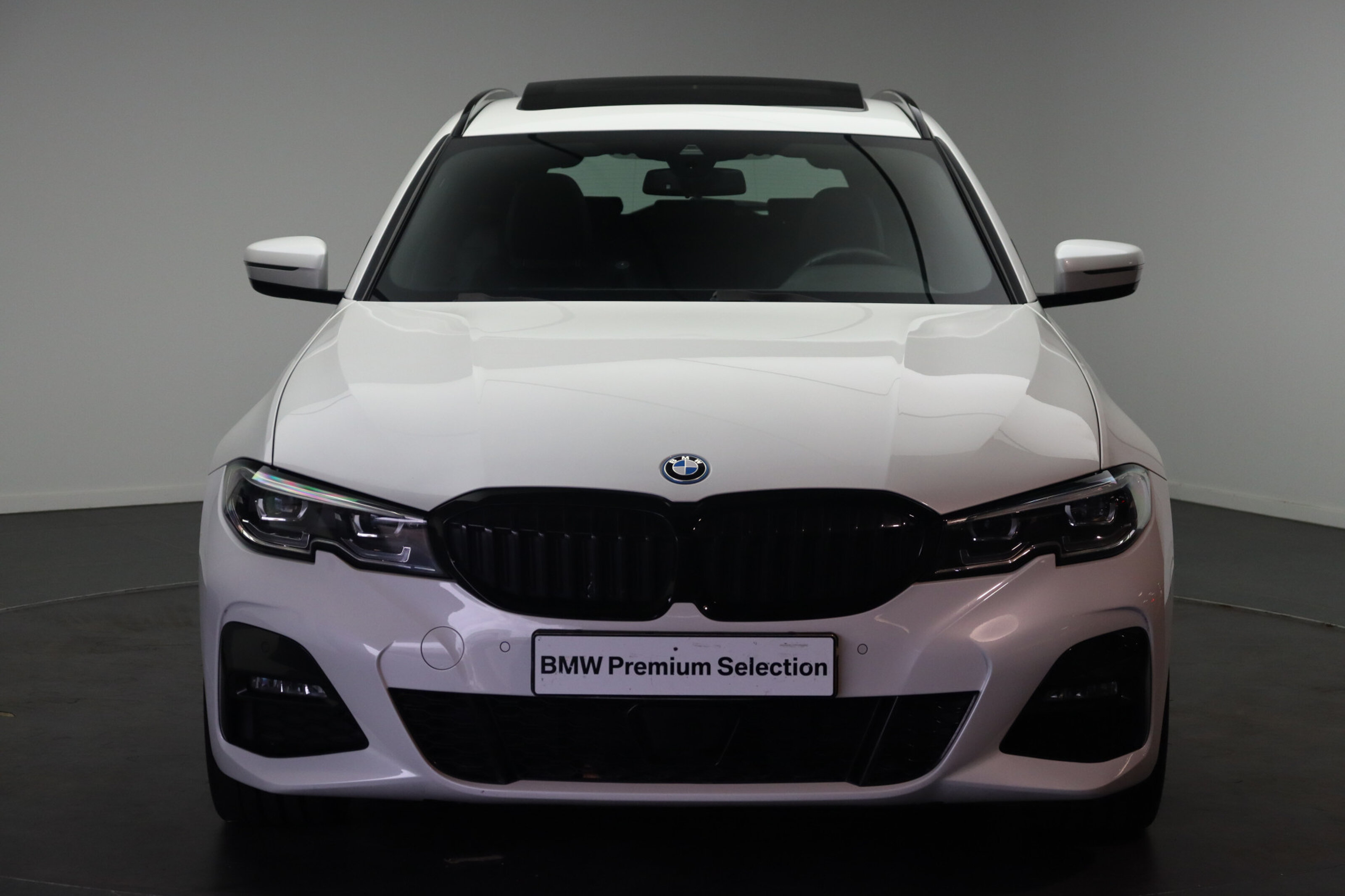 BMW 3 Serie Touring 330e M Sport Automaat