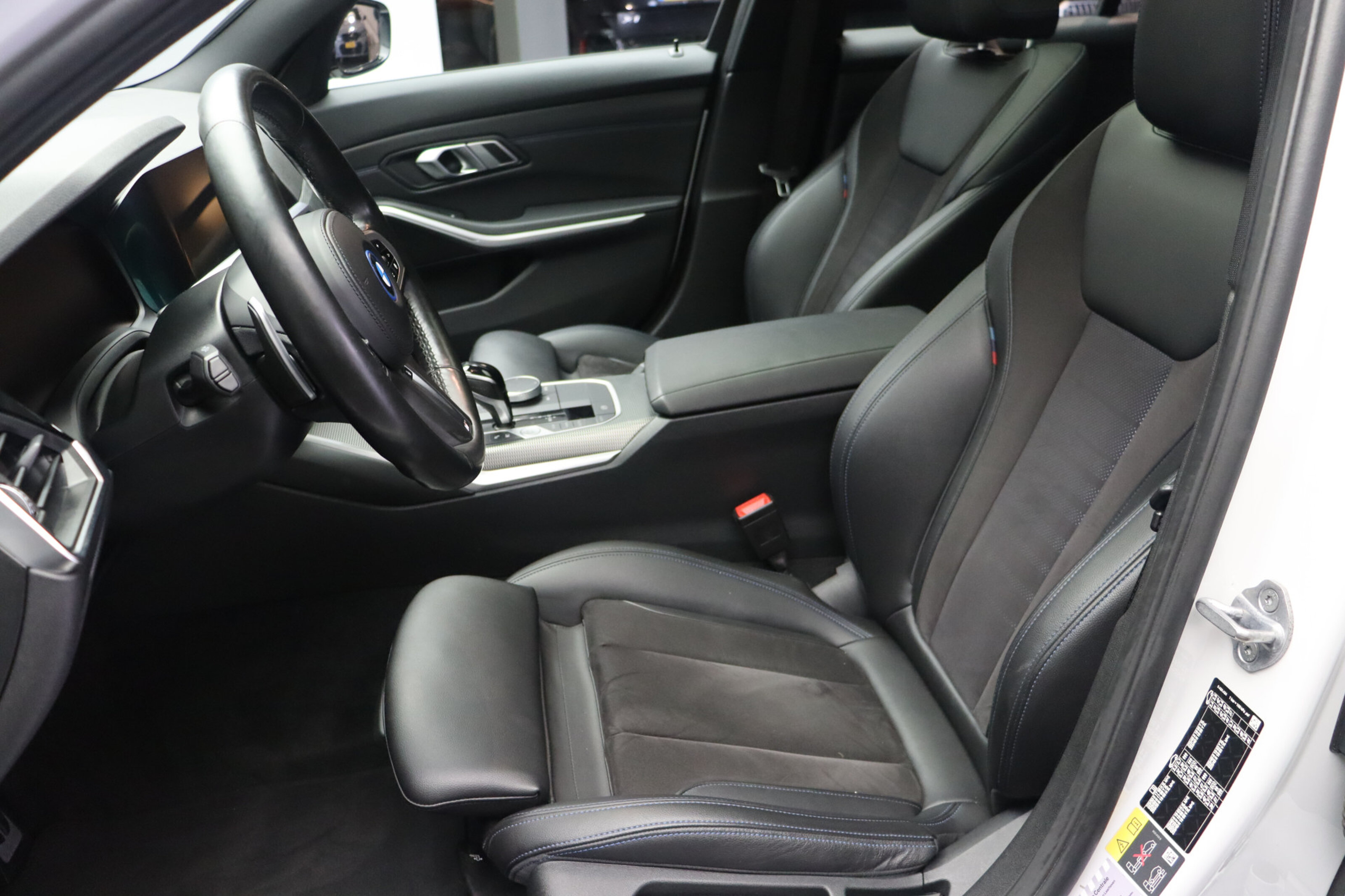 BMW 3 Serie Touring 330e M Sport Automaat