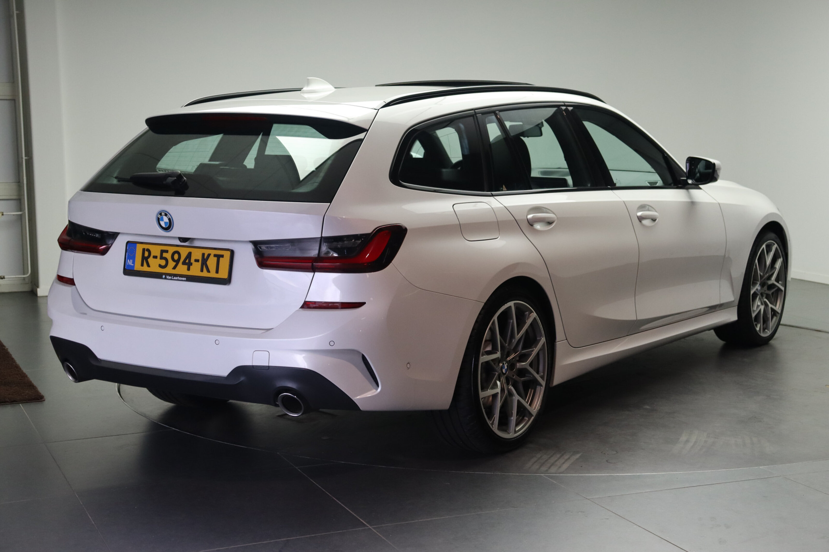 BMW 3 Serie 6