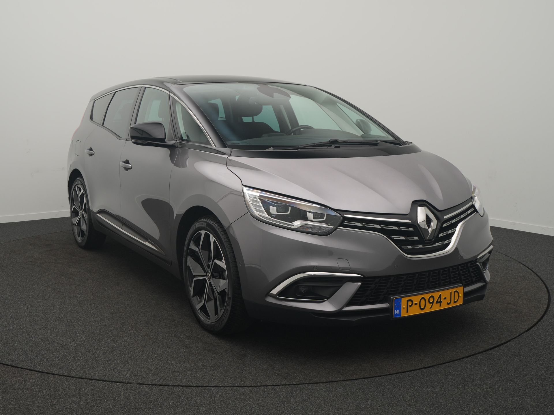 Renault Grand Scénic TCe 140 EDC Intens 7-persoons