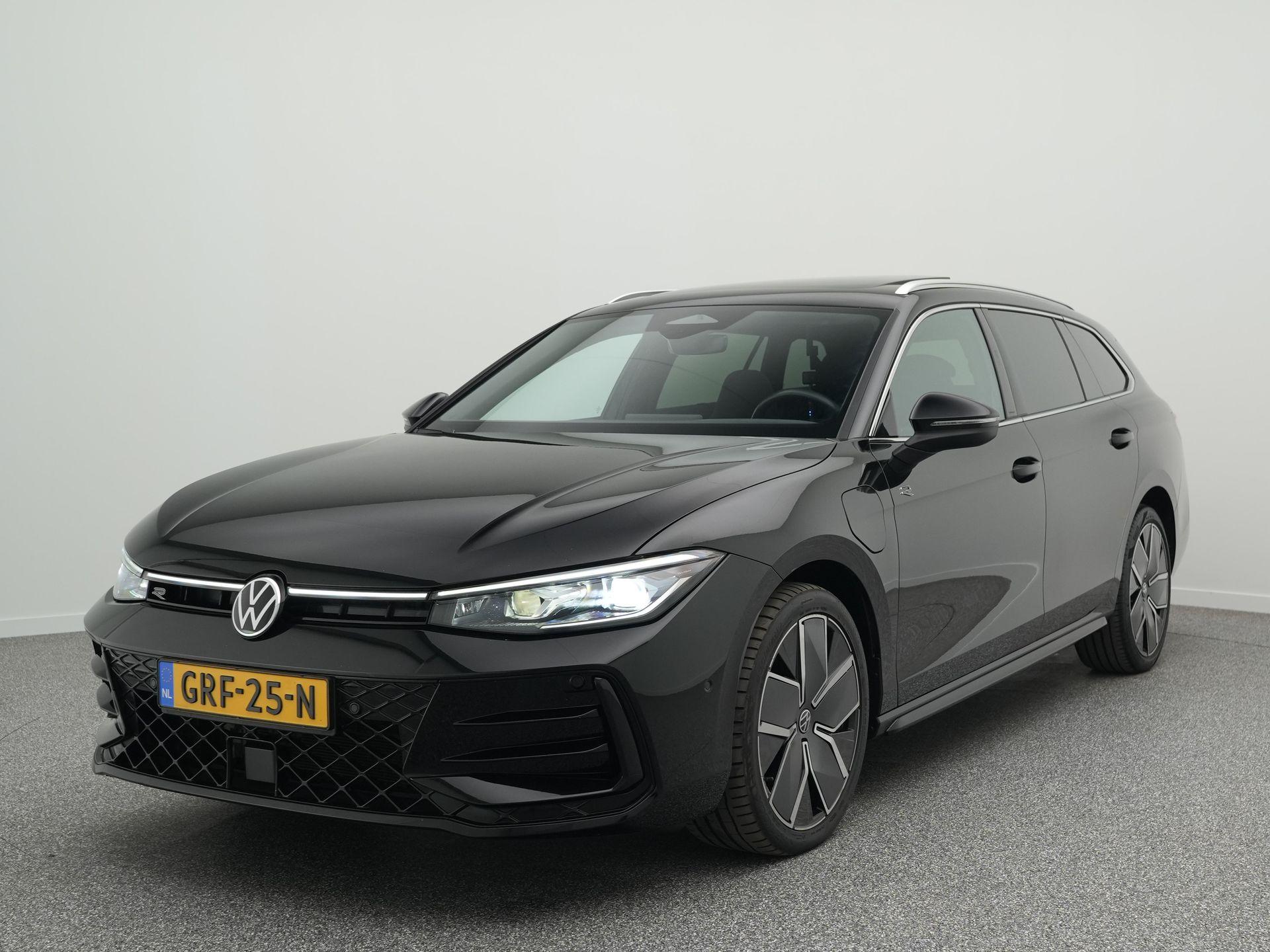 Volkswagen Passat Variant R-Line Edition 1.5 eHybrid 204 PK