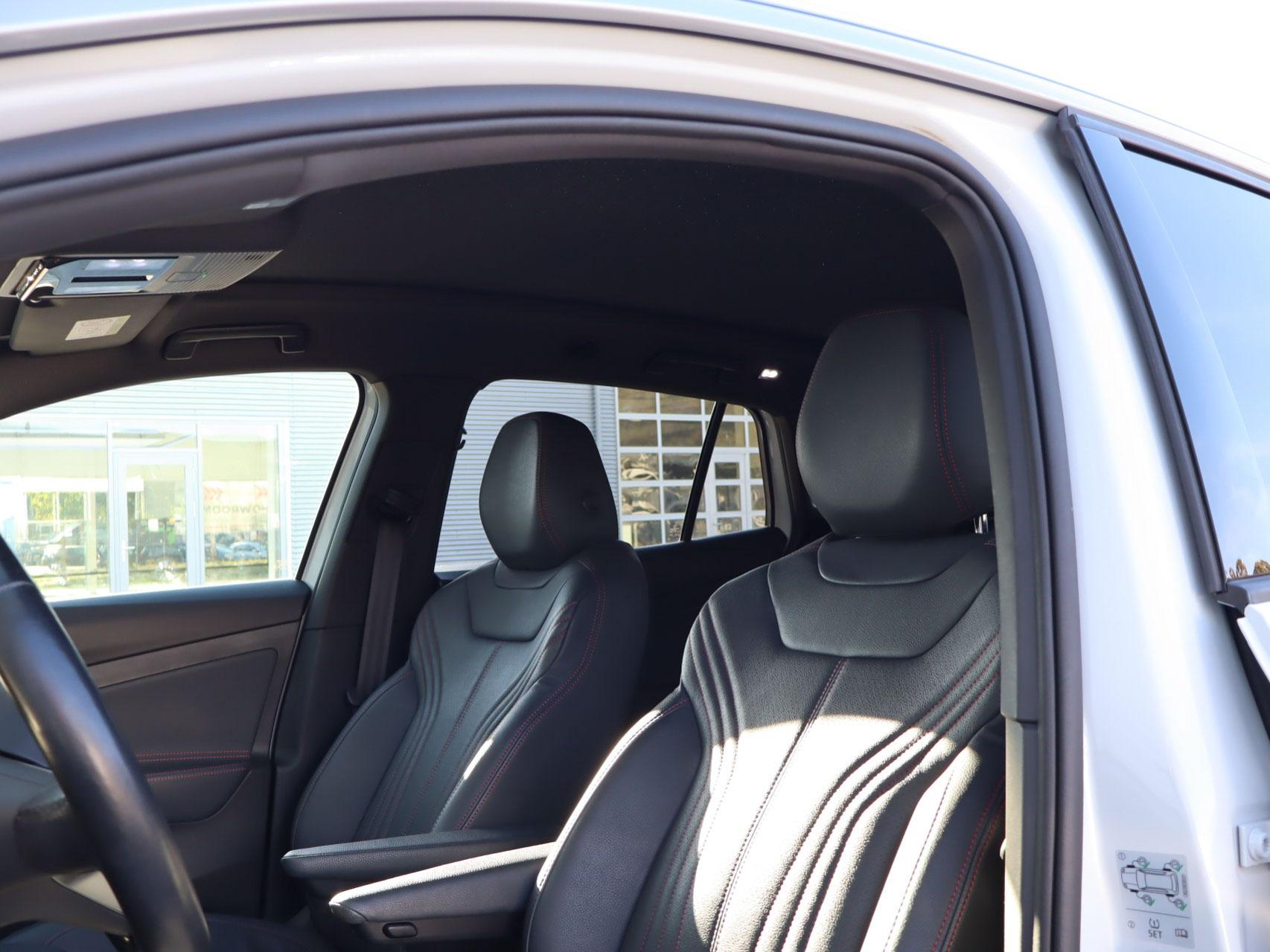 Volkswagen ID.4 204pk First Max 77 kWh - Afbeelding 4
