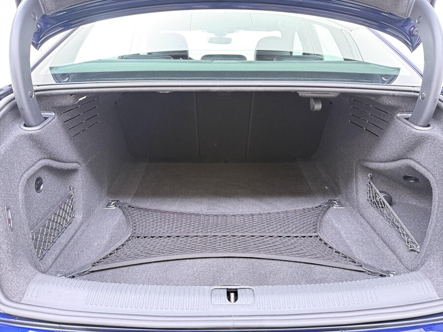 Audi A4 Limousine 35 TFSI S-line
