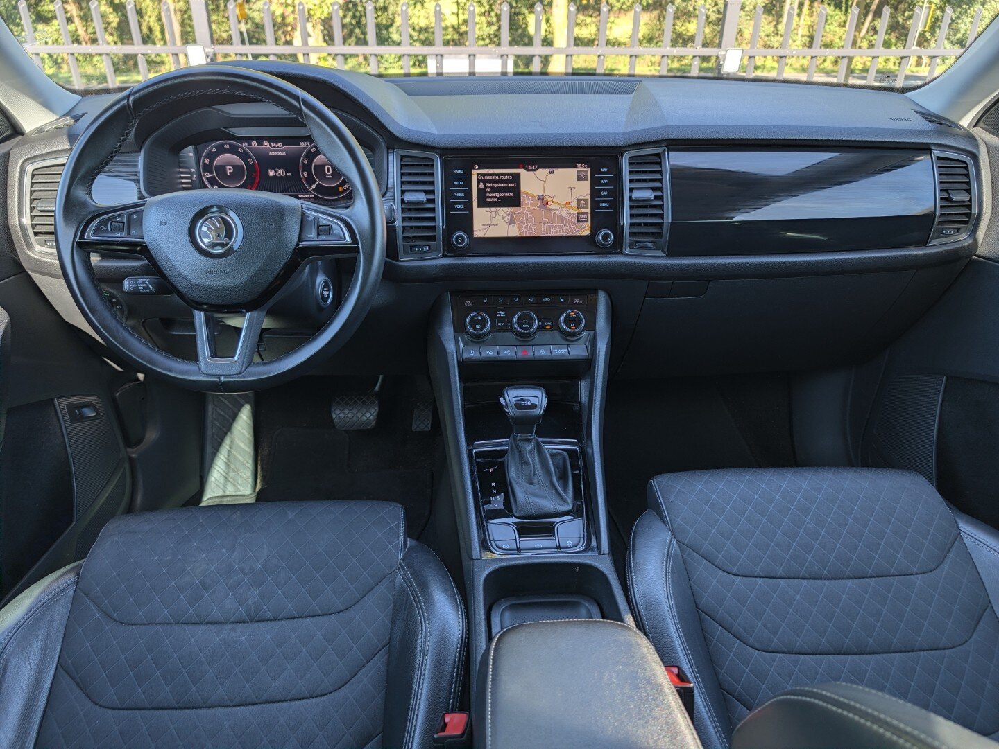 Škoda Kodiaq 1.5 TSI 150PK Style 7P. | Trekhaak | Memory | 360º Cam. | Navi | Half leder | Stoelverw. | LED | ACC | ECC | Carplay - Afbeelding 2
