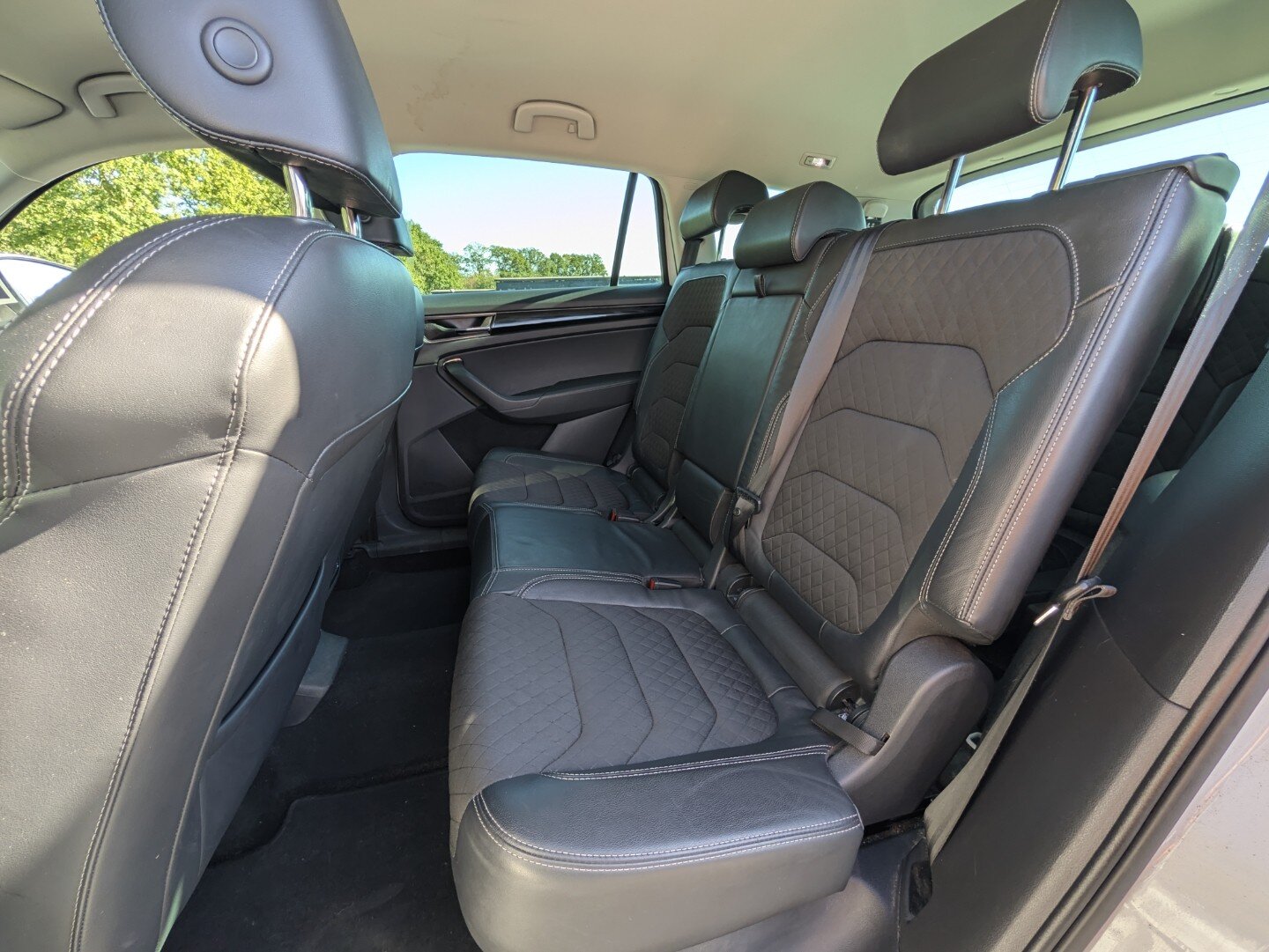 Škoda Kodiaq 1.5 TSI 150PK Style 7P. | Trekhaak | Memory | 360º Cam. | Navi | Half leder | Stoelverw. | LED | ACC | ECC | Carplay - Afbeelding 5