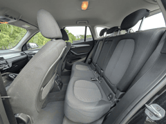 BMW X1 sDrive 18i Advantage | 140PK | Navi | Stoelverw. | PDC | LED | Cruise | Climate Control - Afbeelding 5