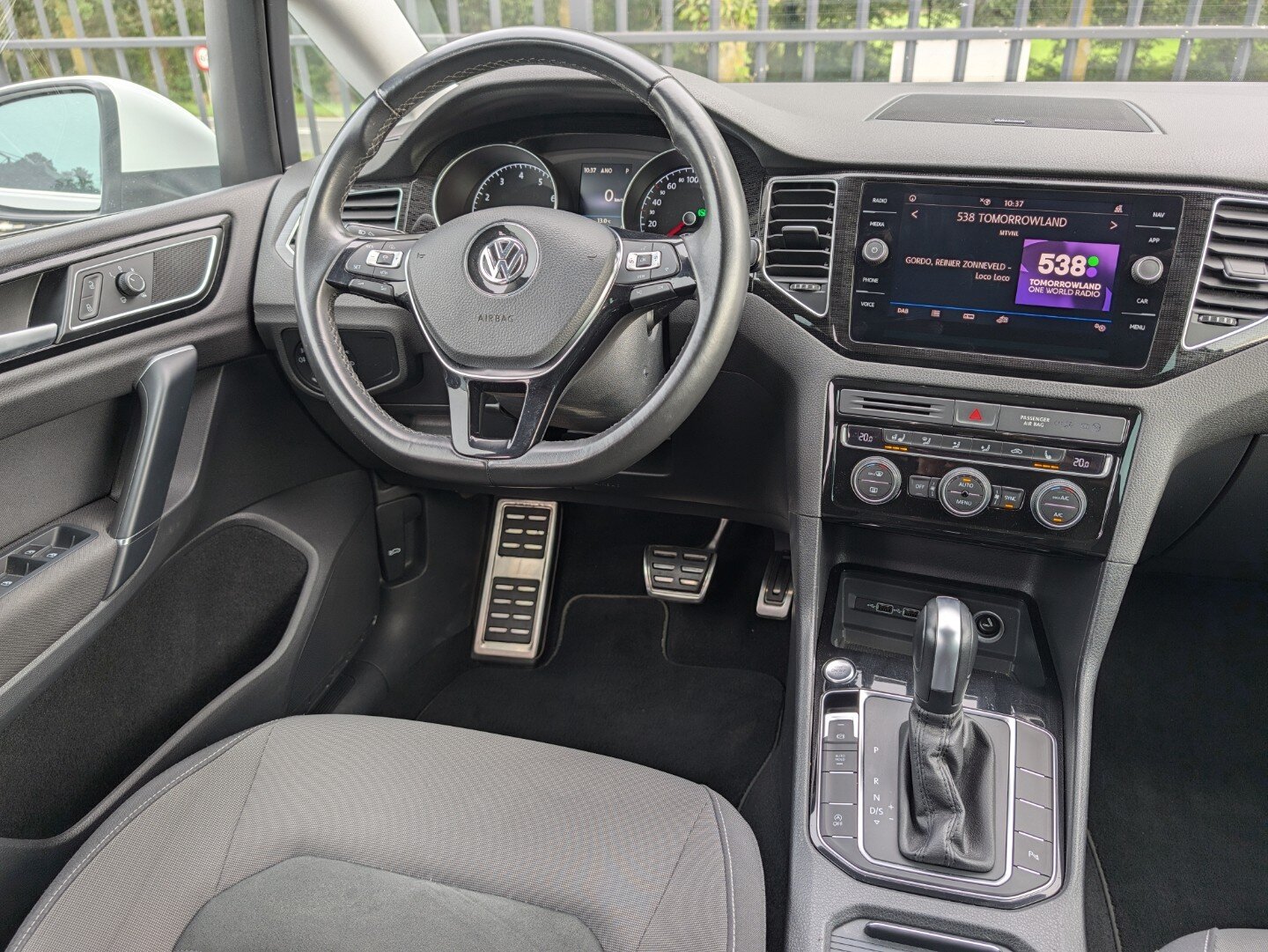 Volkswagen Golf Sportsvan 1.5 150PK Highline | Dynaudio | Stoel- Stuurverw. | LED | PDC | Camera | Full Options - Afbeelding 5
