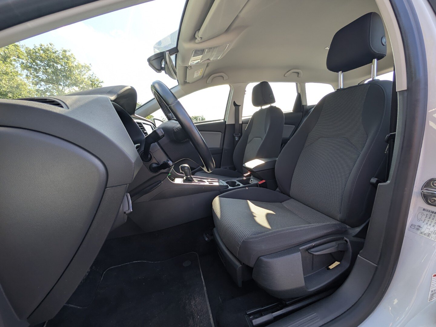 SEAT Leon 1.5 TSI 150PK | Trekhaak | Camera | ACC | Stoelverw. | Climate Control | LED - Afbeelding 4
