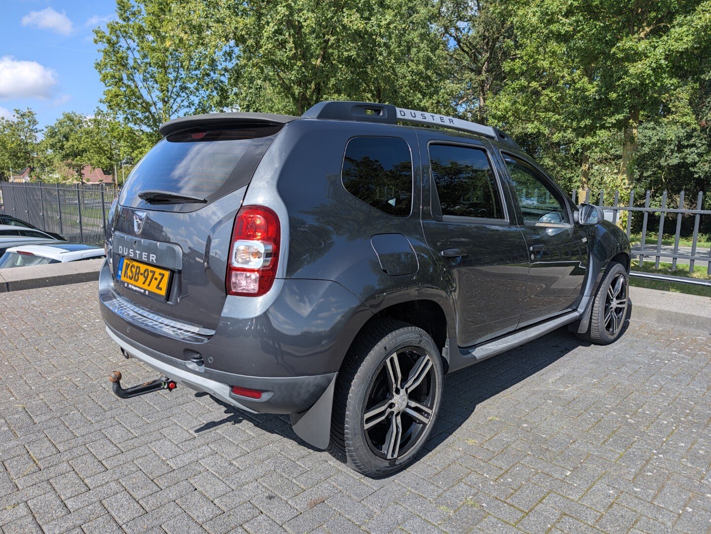 Dacia Duster 1.2 TCe 4x2 Série Limitée Robust | Trekhaak | Bullbar | Stoelverw. | PDC | Airco - Afbeelding 3
