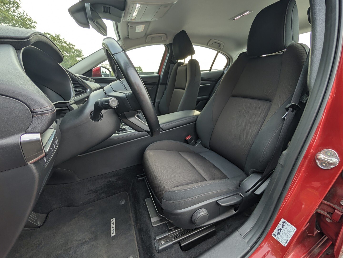 Mazda 3 2.0 e-SkyActiv GM Hybrid | Stuur- stoelverw. | Navi | Camera | PDC | ACC | Climate Control - Afbeelding 4