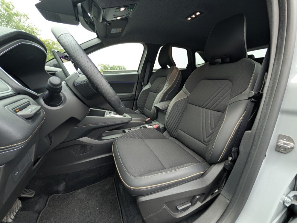 Renault Symbioz 1.8 E-Tech Hybrid | Stuur- stoelverw. | ACC | Navi | Camera | LED | Virtual Cockp. | Half Leder - Afbeelding 4