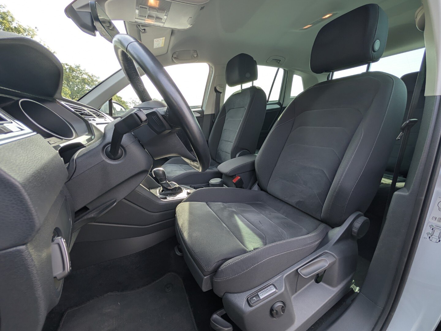 Volkswagen Tiguan 1.4 TSI | 150PK | 4Motion | Comfortline | Trekhaak | Navi | Camera | Stoelverw. | ACC | ECC | Ergoactive | - Afbeelding 4