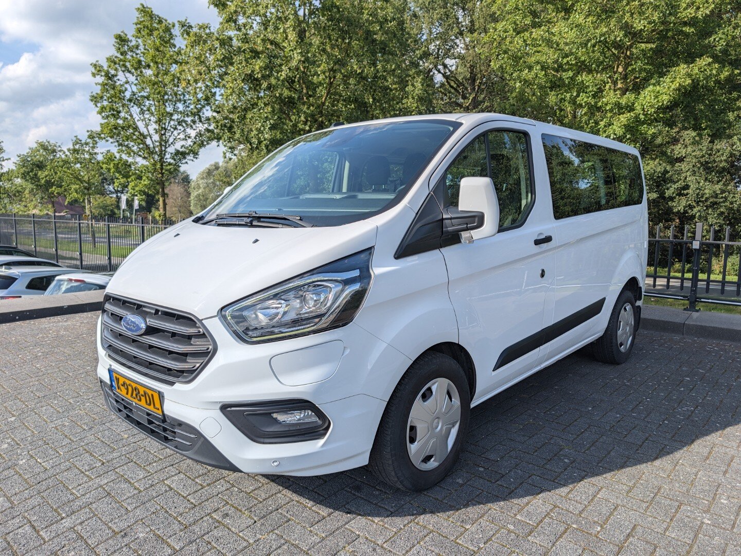 Ford Transit Custom 320 1.0 EcoBoost L1H1 PHEV Trend | Stoelverw. | PDC | Voorruitverw. | LED | Cruise