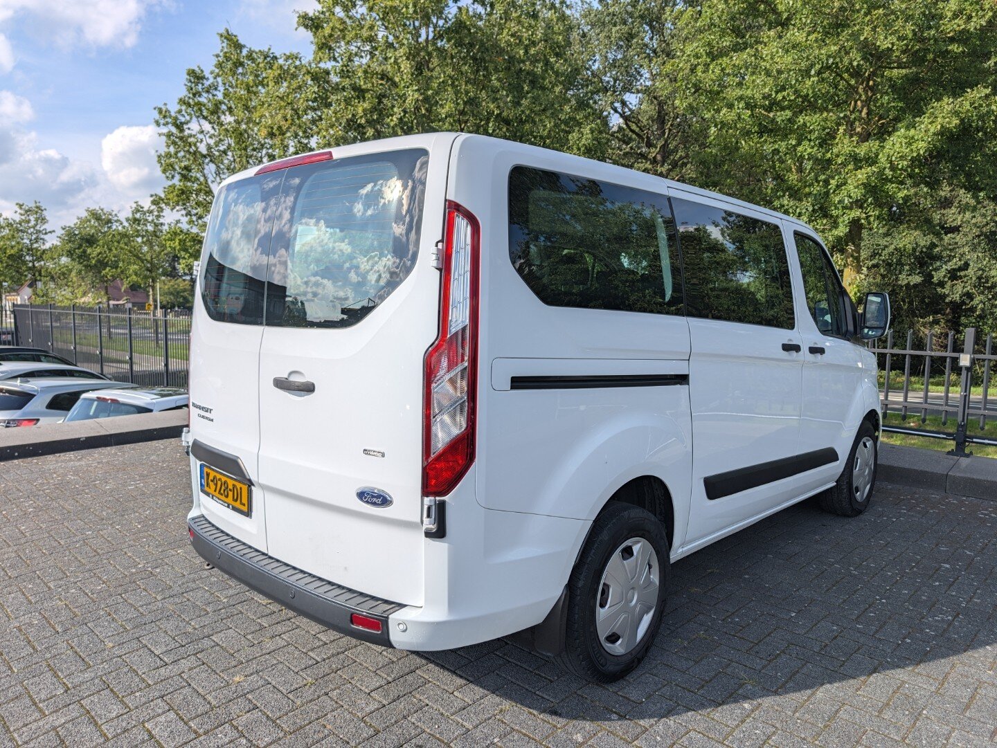 Ford Transit Custom 320 1.0 EcoBoost L1H1 PHEV Trend | Stoelverw. | PDC | Voorruitverw. | LED | Cruise - Afbeelding 3