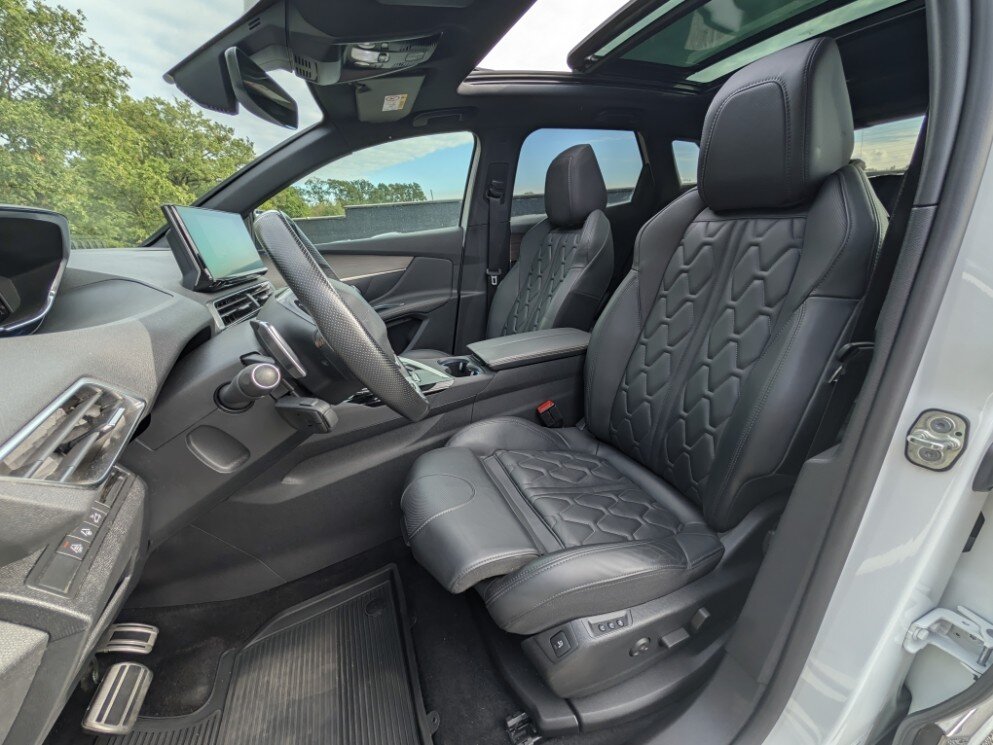 Peugeot 3008 GT | Pano | Luxe Leder | Premium Sound | Stoelverw. | LED | Camera | - Afbeelding 4