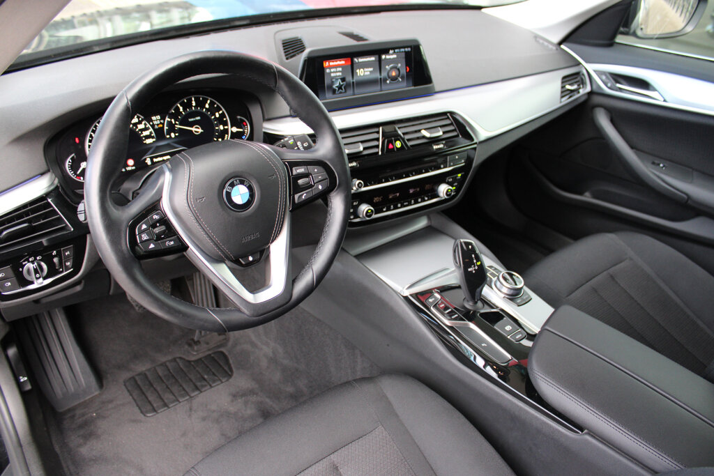BMW 5 Serie 8